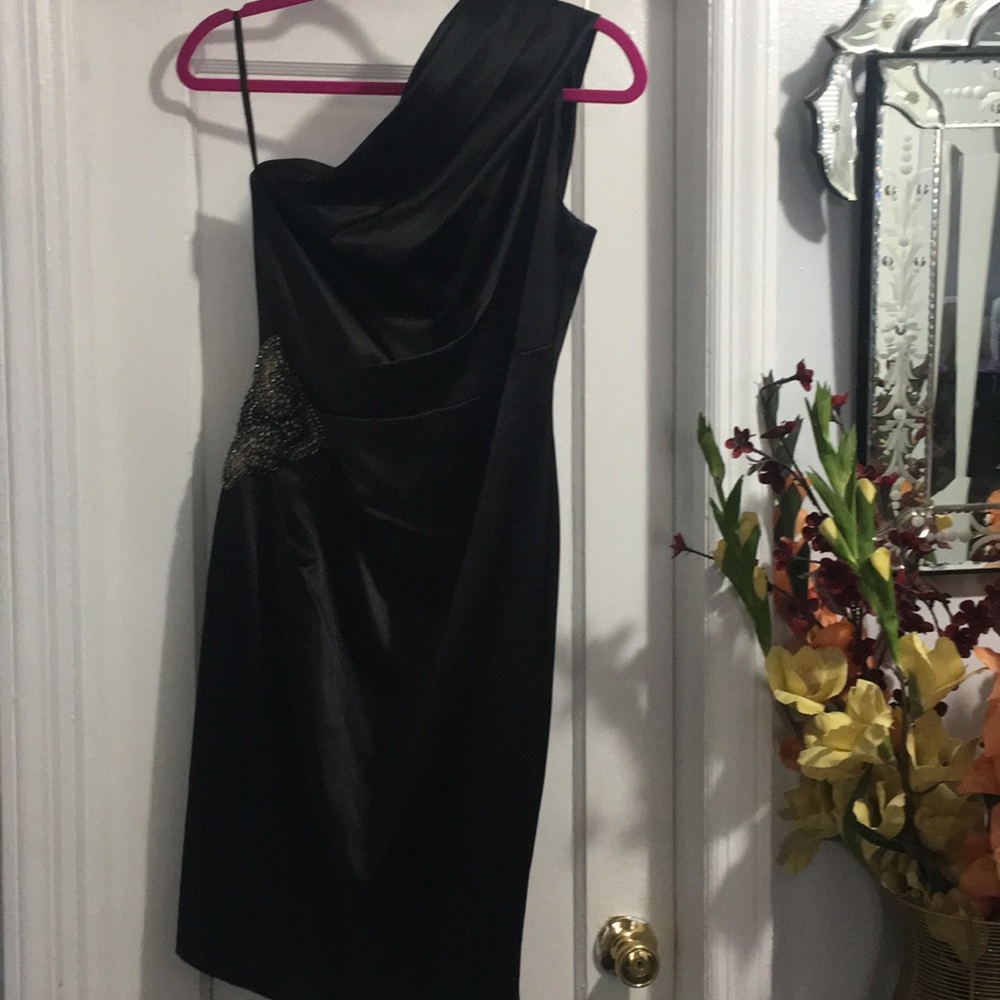 Eliza J  Gorgeous black dress